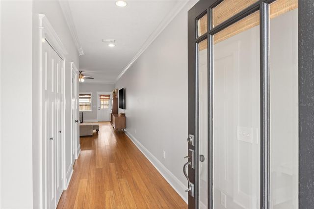 117 W GIDDENS AVENUE, Tampa, FL 33603