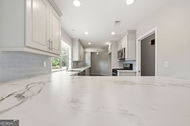 1032 Muirfield Drive, Marietta, GA 30068