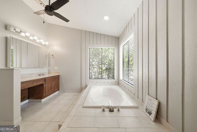 1032 Muirfield Drive, Marietta, GA 30068