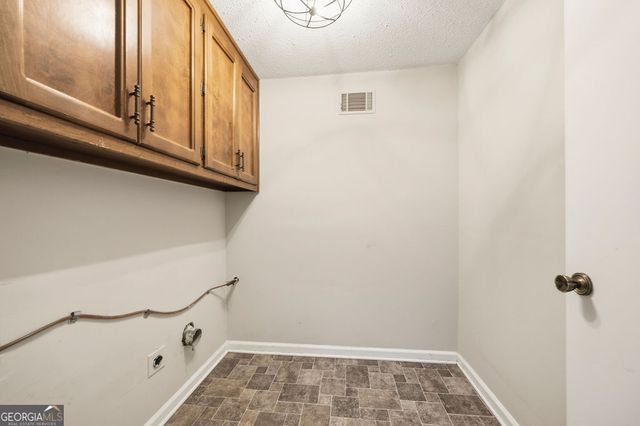 1032 Muirfield Drive, Marietta, GA 30068