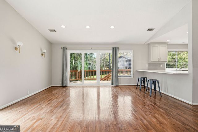 1032 Muirfield Drive, Marietta, GA 30068