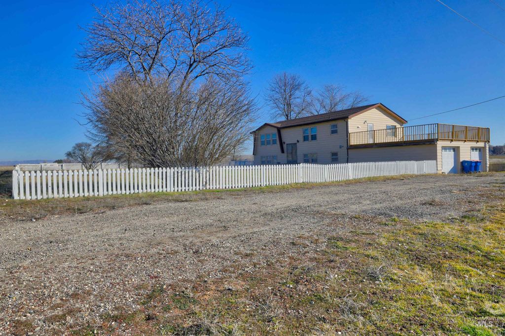 8027 W Chuckar Lane, Boise, ID 83709 photo 2