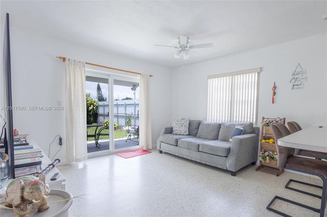 10 NW 60th Ct, Miami, FL 33126