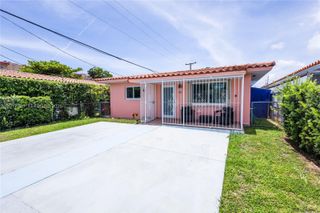 10 NW 60th Ct, Miami, FL 33126