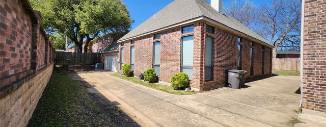 4900 Ridglea Hills Court, Fort Worth, TX 76116