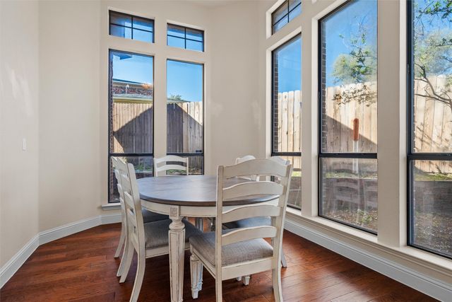 4900 Ridglea Hills Court, Fort Worth, TX 76116