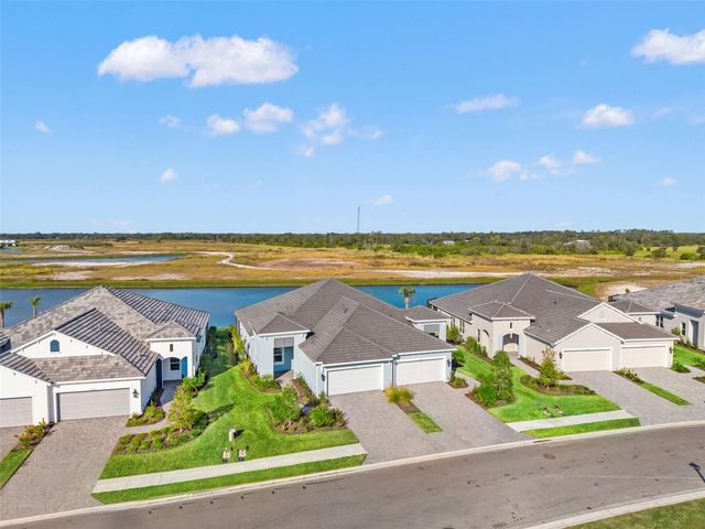 2126 SYLVESTER PALM LANE, Bradenton, FL 34212