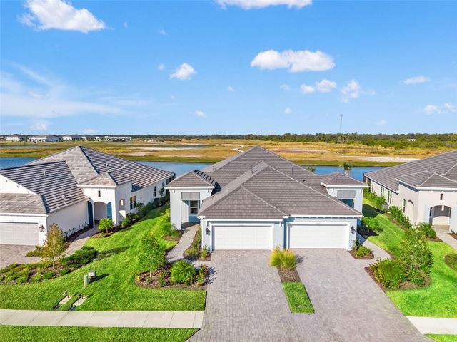 2126 SYLVESTER PALM LANE, Bradenton, FL 34212