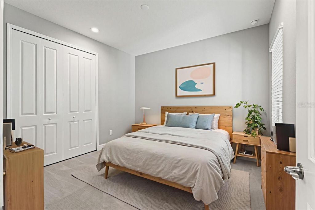 Image 16 of property listing at 2126 SYLVESTER PALM LANE, Bradenton, FL 34212