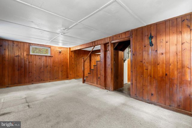 301 S IVY ST, Arlington, VA 22204