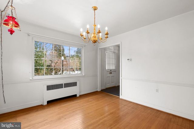 301 S IVY ST, Arlington, VA 22204