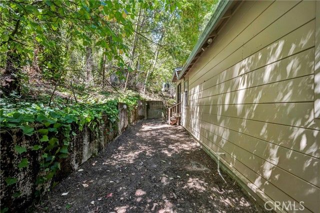 17097 Dogwood Way, Cobb, CA 95461