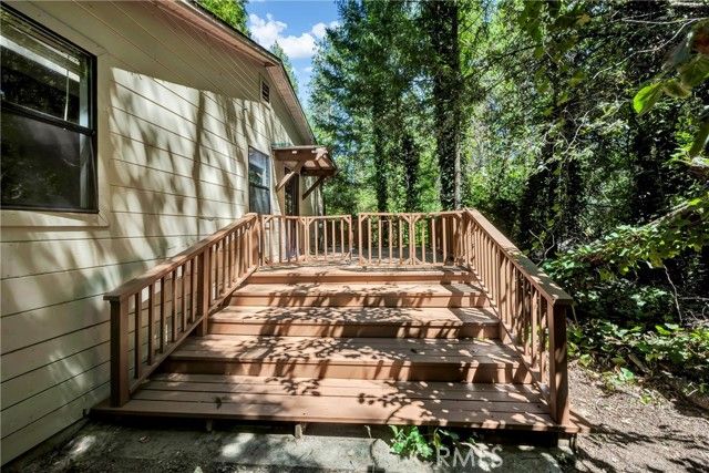 17097 Dogwood Way, Cobb, CA 95461