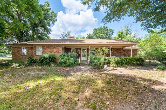 2715 FM 857, Grand Saline, TX 75140