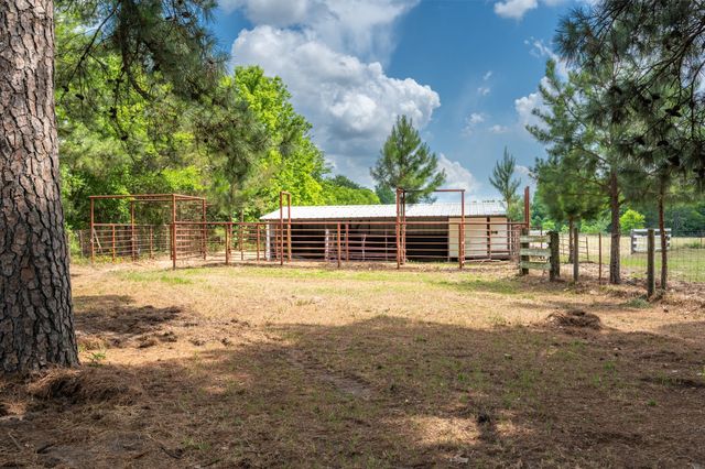 2715 FM 857, Grand Saline, TX 75140