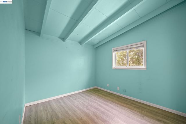 2315 Ralmar Ave, East Palo Alto, CA 94303