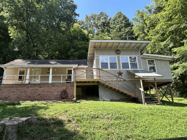 2837 Lower Walkers Creek Rd, Goodlettsville, TN 37072