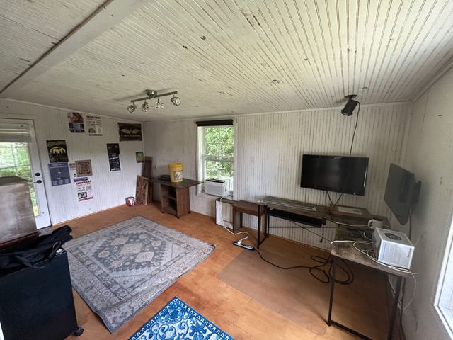 2837 Lower Walkers Creek Rd, Goodlettsville, TN 37072
