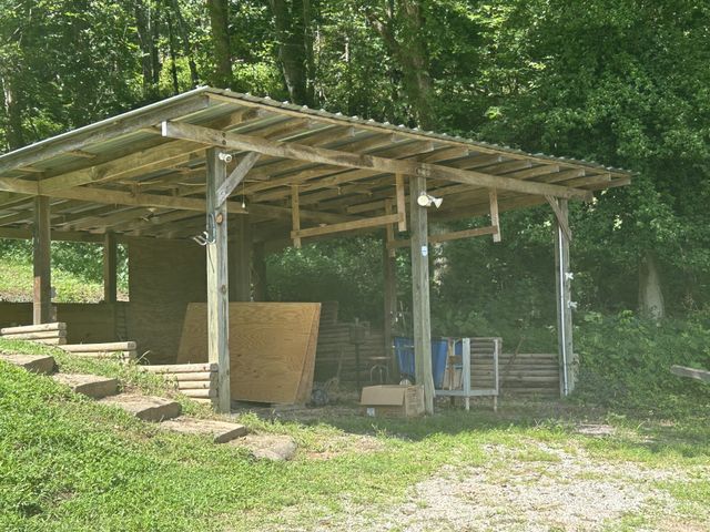 2837 Lower Walkers Creek Rd, Goodlettsville, TN 37072