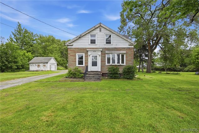 8279 Erie Road, Evans, NY 14006