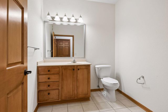 7100 Metro Boulevard 233, Edina, MN 55439