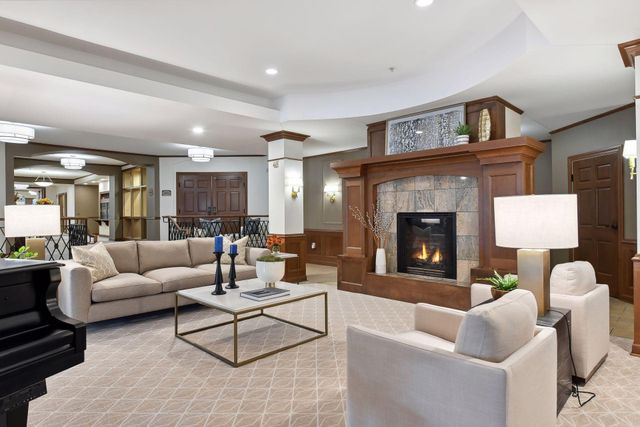 7100 Metro Boulevard 233, Edina, MN 55439