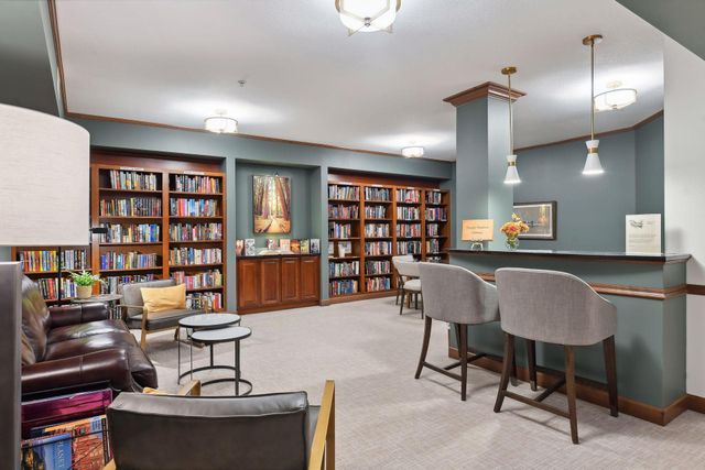 7100 Metro Boulevard 233, Edina, MN 55439