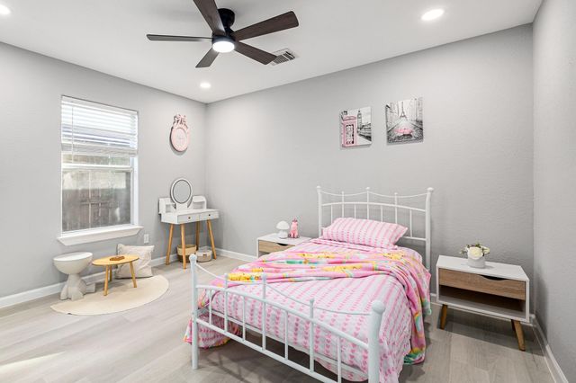305 N Ennis St, Houston, TX 77003