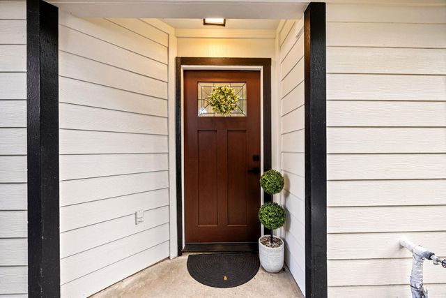 305 N Ennis St, Houston, TX 77003