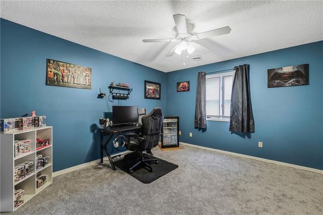 3400 SW 22nd Street, Blue Springs, MO 64015