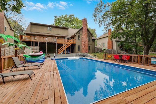 3400 SW 22nd Street, Blue Springs, MO 64015