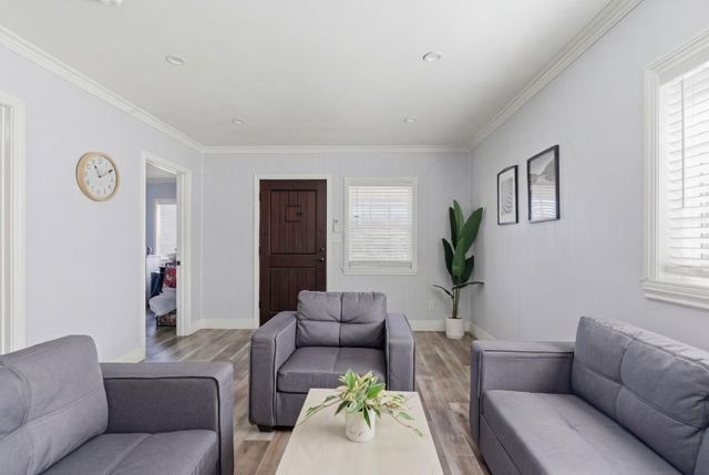 83 N King Road, San Jose, CA 95116