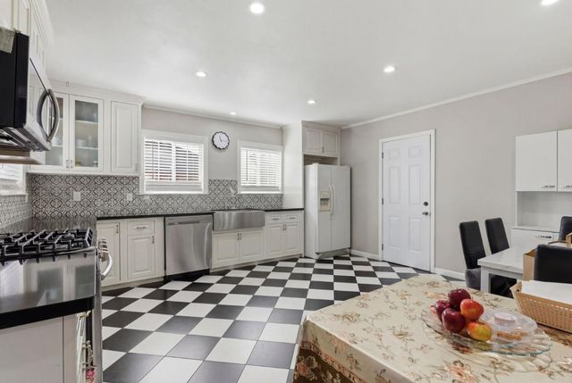 83 N King Road, San Jose, CA 95116