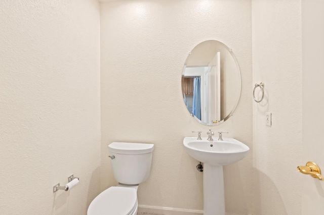 19243 Dovewood Court, Salinas, CA 93908