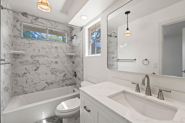 19243 Dovewood Court, Salinas, CA 93908