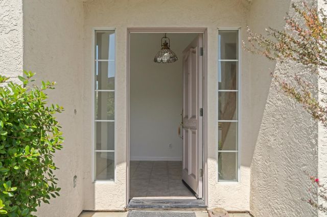 19243 Dovewood Court, Salinas, CA 93908