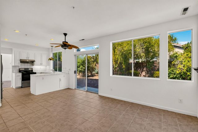 19243 Dovewood Court, Salinas, CA 93908