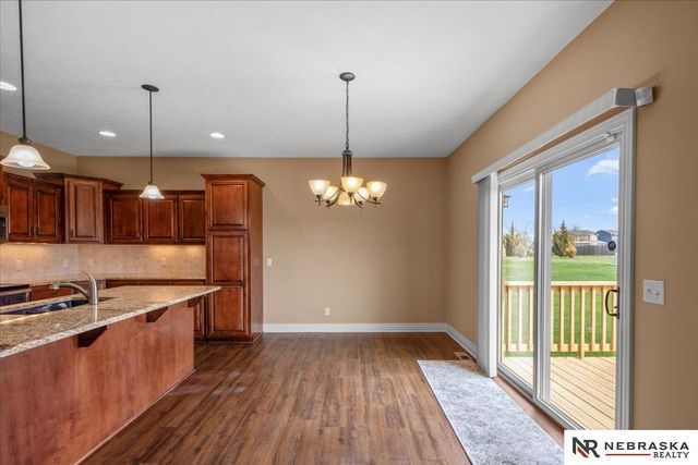4905 Waterford Avenue, Bellevue, NE 68123