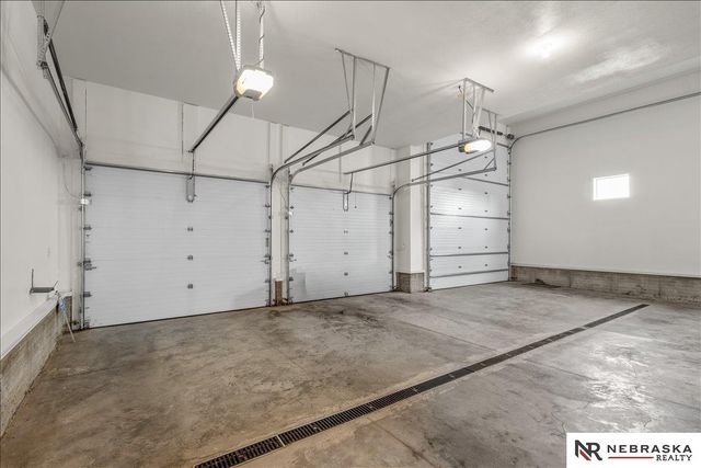 4905 Waterford Avenue, Bellevue, NE 68123