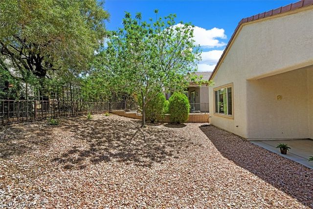 2560 Corvus Street, Henderson, NV 89044