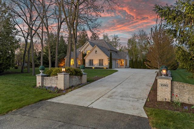 1595 43rd AVENUE, Kenosha, WI 53144