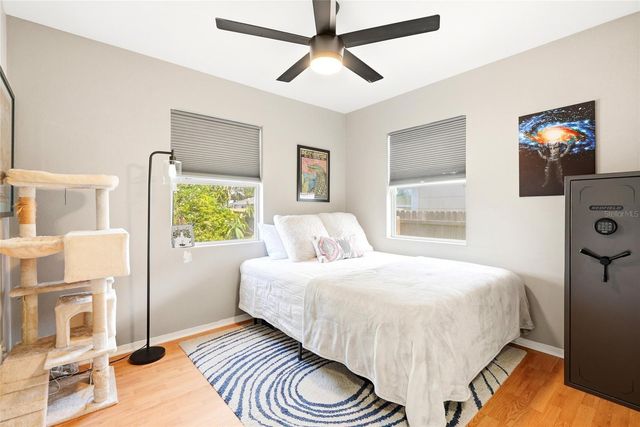 3220 16TH STREET N, St Petersburg, FL 33704