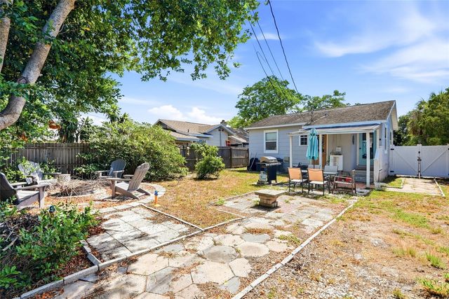 3220 16TH STREET N, St Petersburg, FL 33704