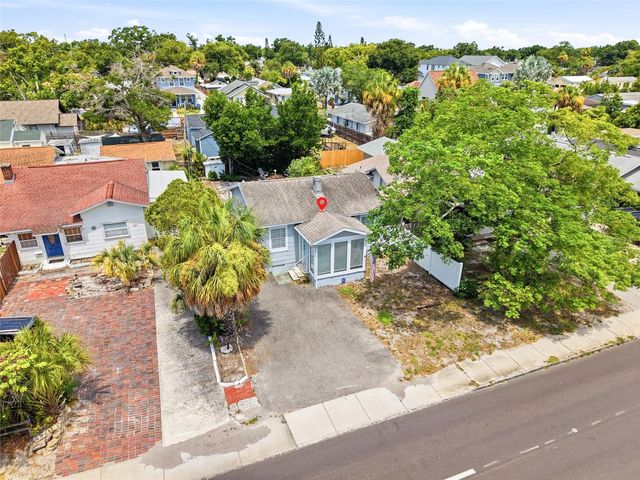 3220 16TH STREET N, St Petersburg, FL 33704