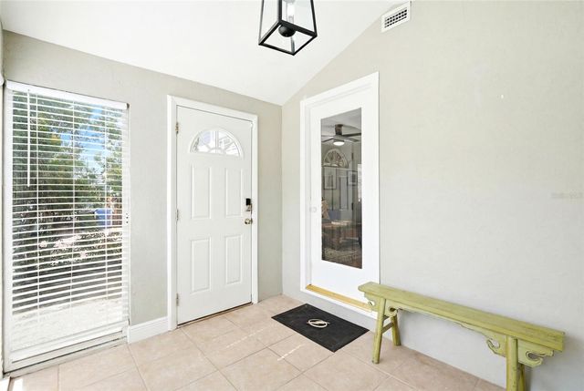 3220 16TH STREET N, St Petersburg, FL 33704
