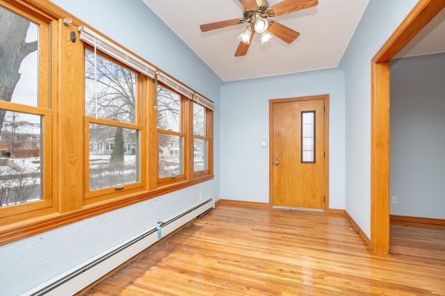 4121 2nd Street NE, Columbia Heights, MN 55421