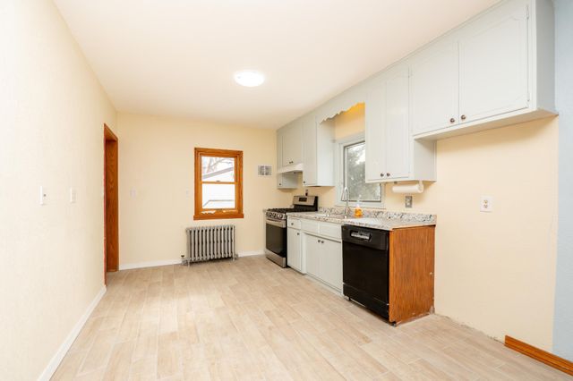 4121 2nd Street NE, Columbia Heights, MN 55421