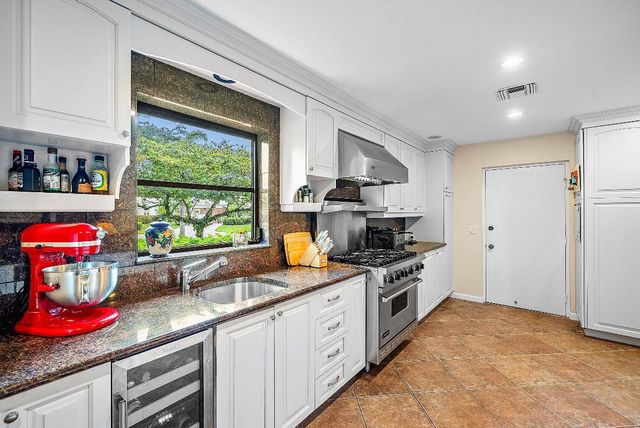 4540 Sanderling Lane, Boynton Beach, FL 33436