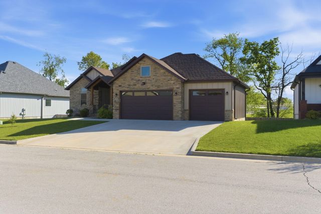 4230 Tuscany Circle, Ozark, MO 65721