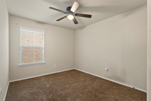 617 Wounded Knee Drive, Aubrey, TX 76227